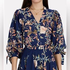 Cara Cara Win Floral Top Navy w/ Multicolor Print Size L $295 MSRP